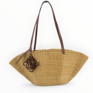 LOEWE Shell Basket Shoulder Tote Bag Straw